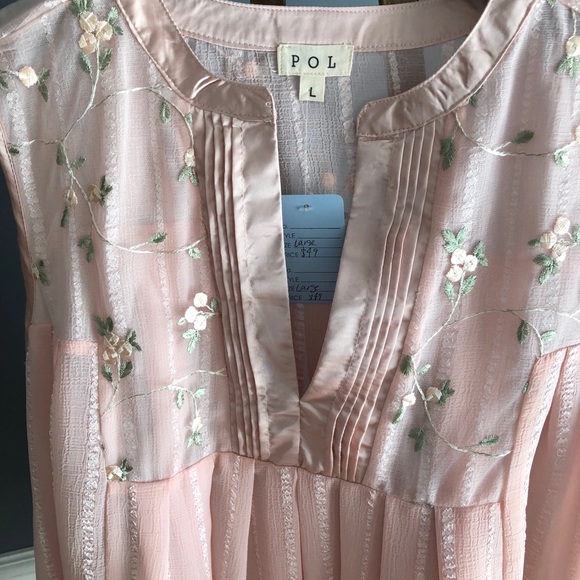 Sleeveless blouse by POL - Picture 5 of 7